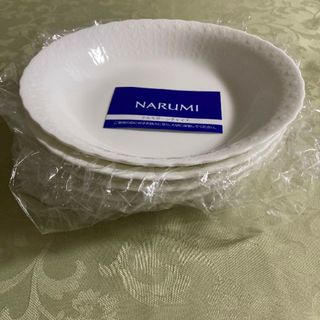 ナルミ(NARUMI)のナルミ NARUMI シルキーホワイト オーバルプレート 23cm 4枚(食器)