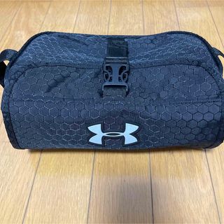 アンダーアーマー(UNDER ARMOUR)のアンダーアーマー　ラウンドポーチ(バッグ)