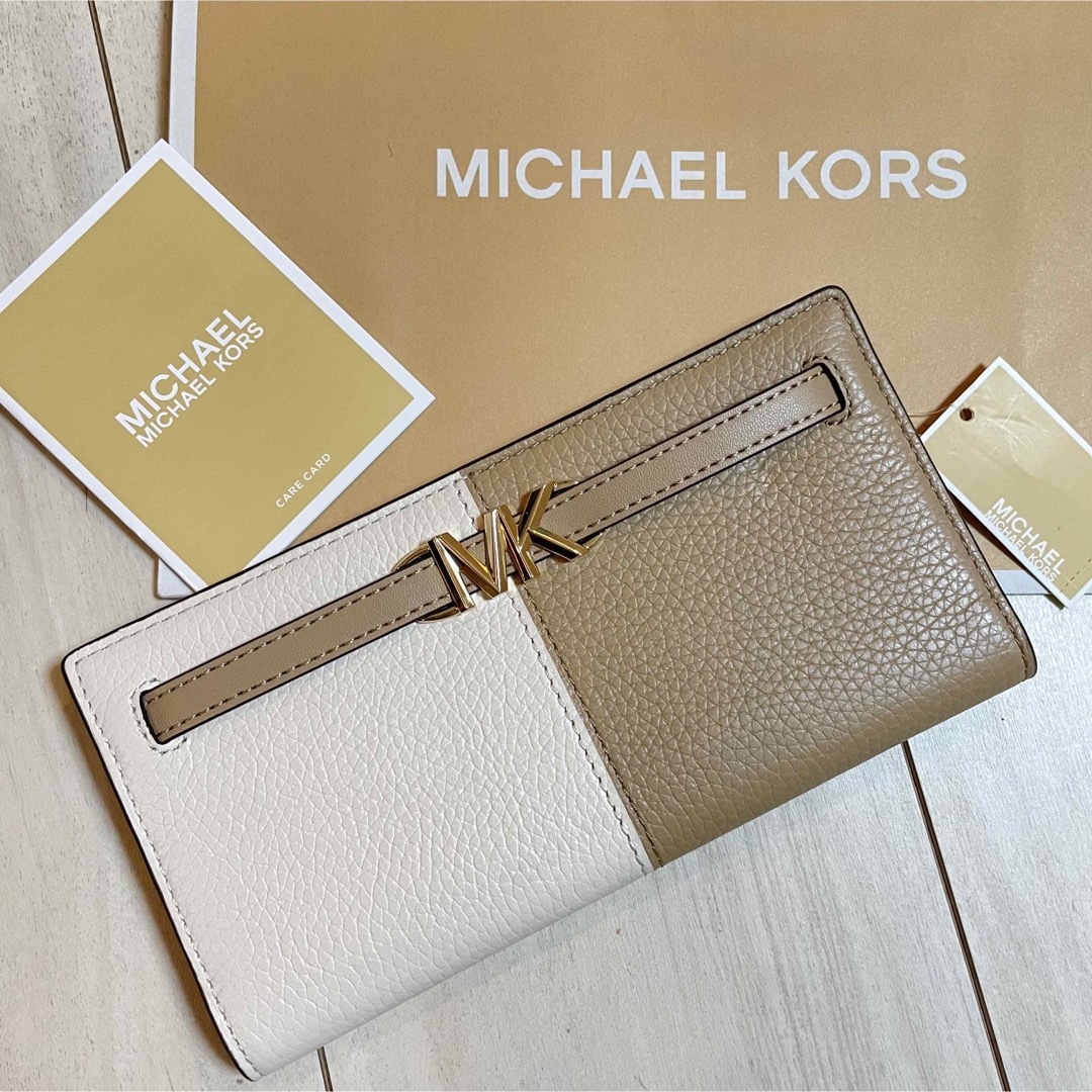 Michael Kors(マイケルコース)の2023AW 最新作 マイケルコース　カラーブロック　長財布　ベージュ レディースのファッション小物(財布)の商品写真