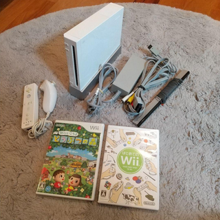 ウィー(Wii)のWii 本体 ソフトセット(家庭用ゲーム機本体)