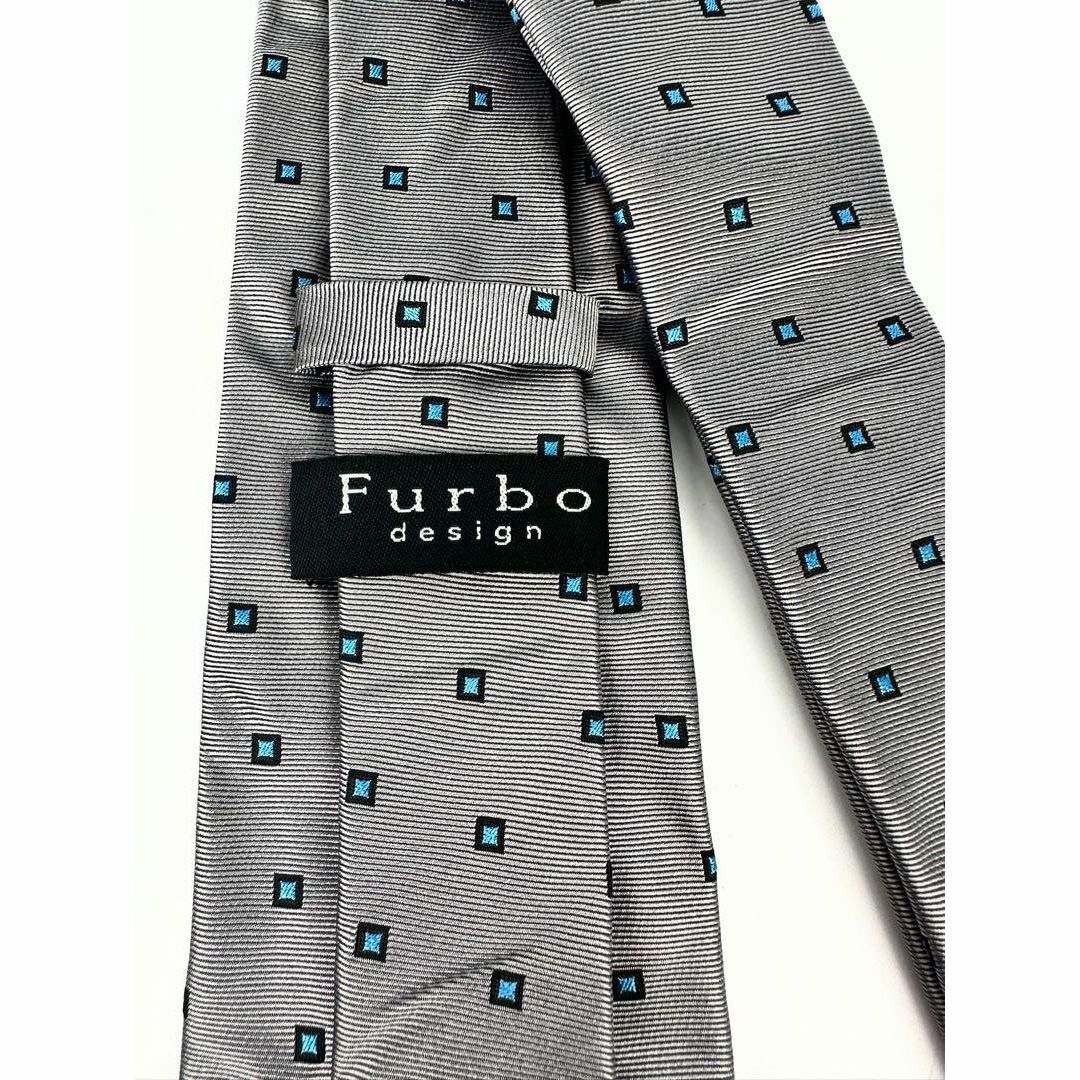 Furbo Design(フルボデザイン)のフルボ  シルク100% ドット柄 シルバー ネクタイ ハンカチ ギフト2SET メンズのファッション小物(ハンカチ/ポケットチーフ)の商品写真