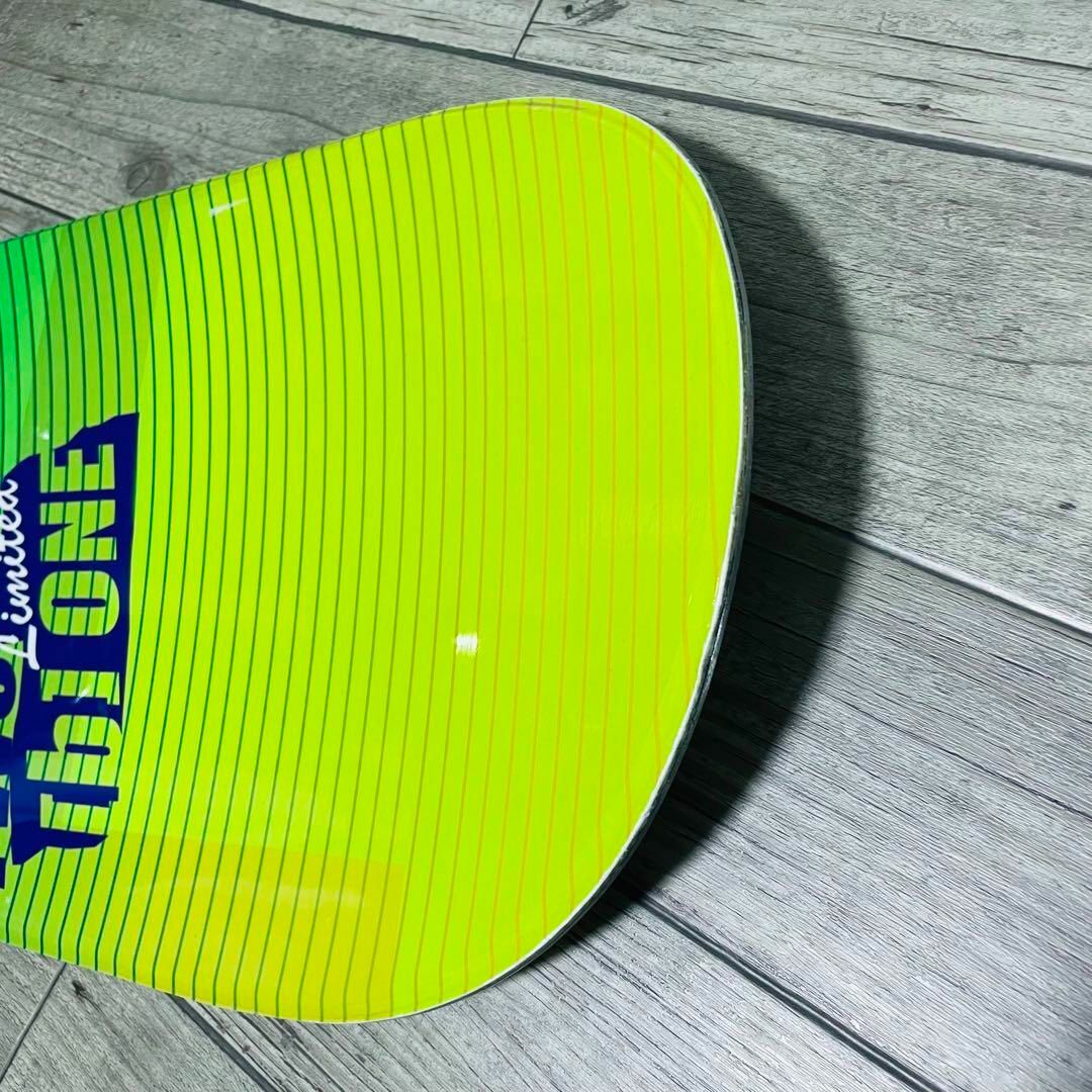 TWO b ONE スノーボード2点セット151cm ビンディング付き 程度良好 TWO b ONE スノーボード2点セット151cm ビンディング付き 程度良好