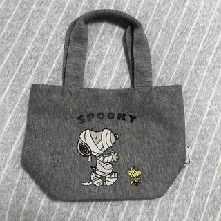 スヌーピー(SNOOPY)の新品　スヌーピー　トートバッグ　グレー　ゾンビ　　包帯男　PEANUTS(トートバッグ)