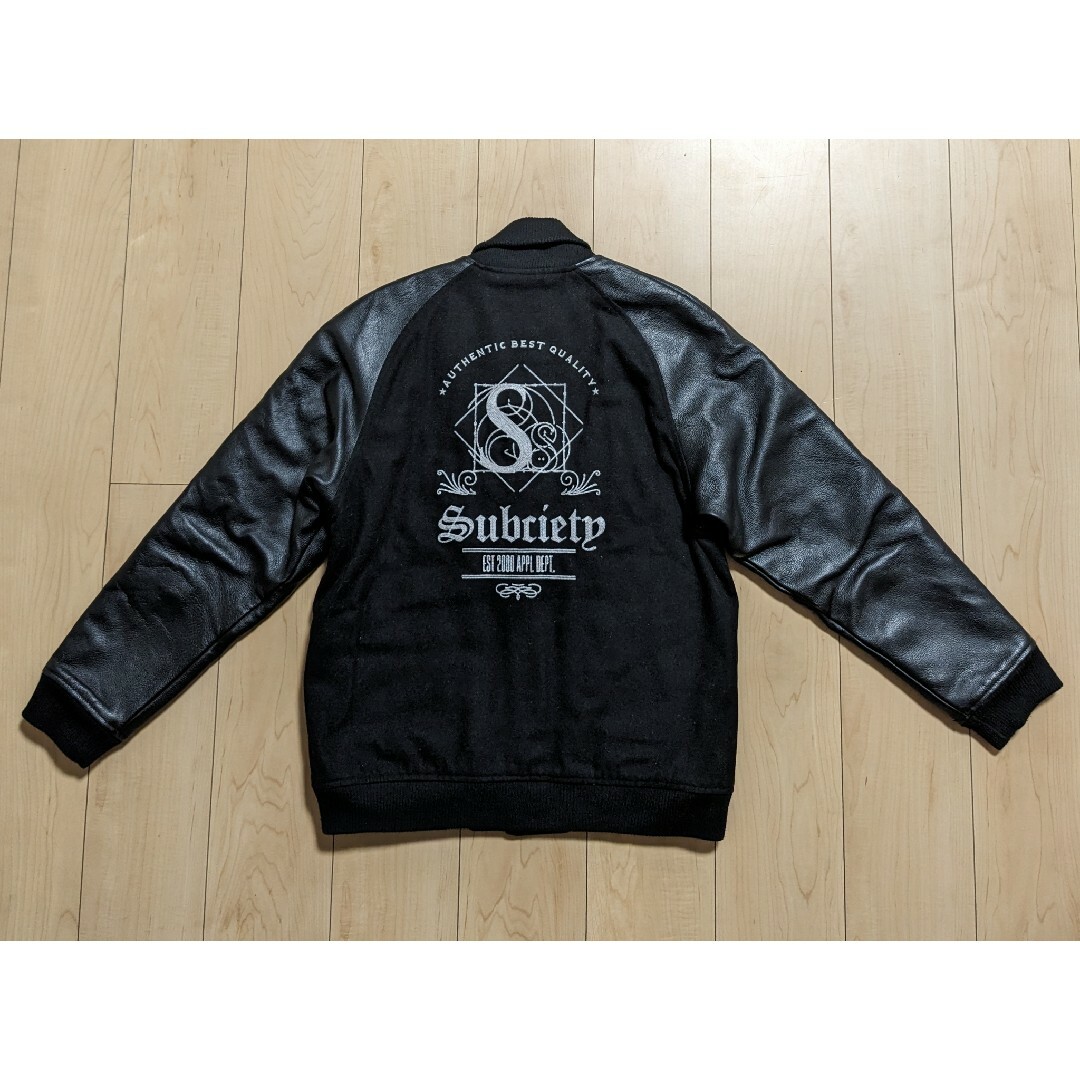 Subciety(サブサエティ)のL 美品 Subciety スタジャン Thron 袖レザー ブラック 黒 メンズのジャケット/アウター(スタジャン)の商品写真