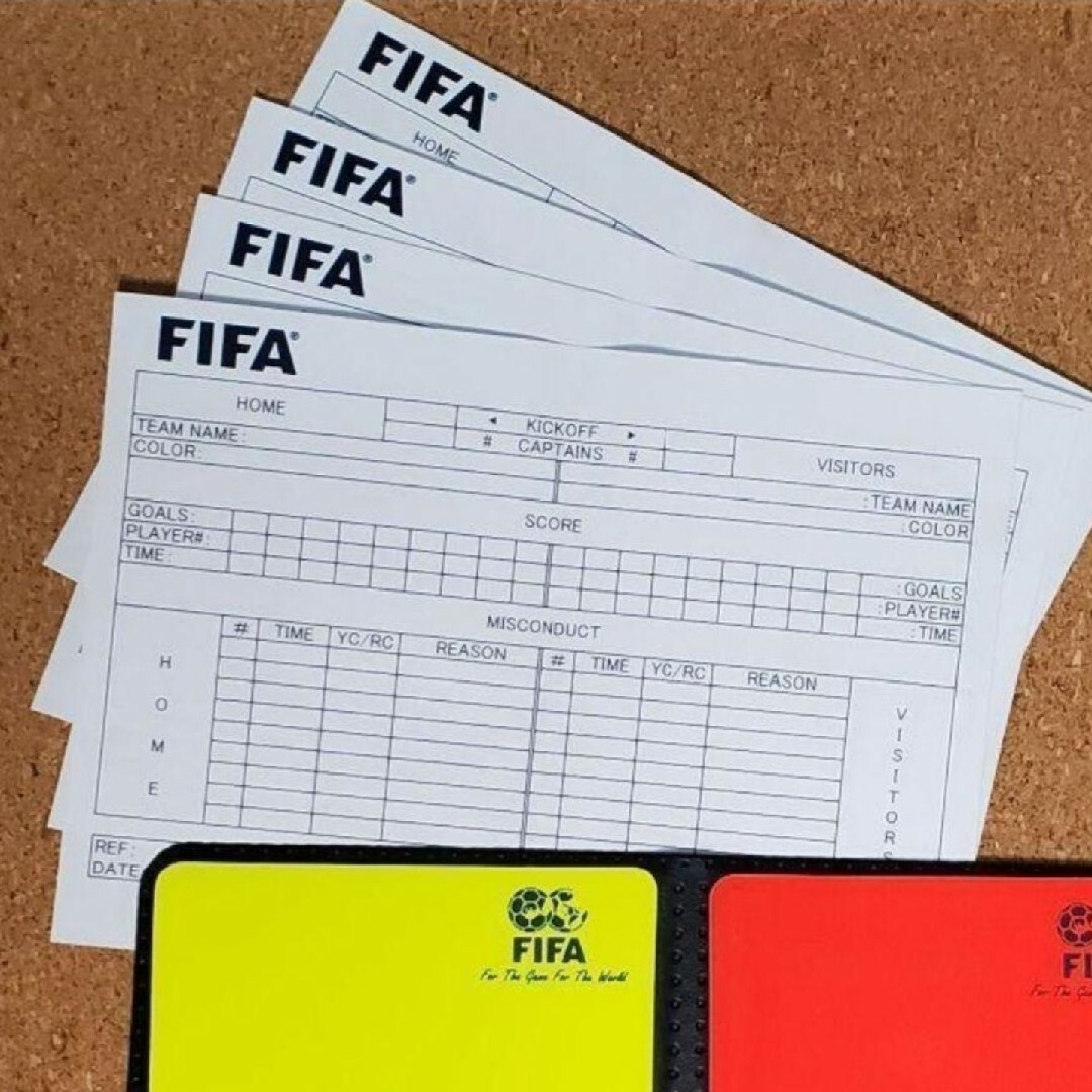 サッカーレフェリー審判用 FIFAレフェリー手帳 スポーツ/アウトドアのサッカー/フットサル(その他)の商品写真