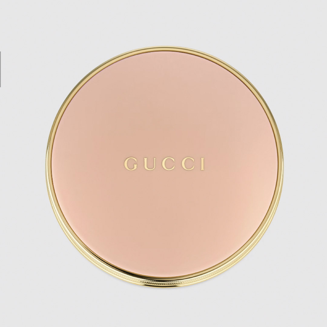 Gucci(グッチ)のグッチ プードル ドゥ ボーテ マット ナチュレル フェイスパウダー コスメ/美容のベースメイク/化粧品(フェイスパウダー)の商品写真