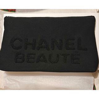 シャネル(CHANEL)のシャネル CHANEL ノベルティ ポーチ 黒 大きめ 新品未使用(ポーチ)