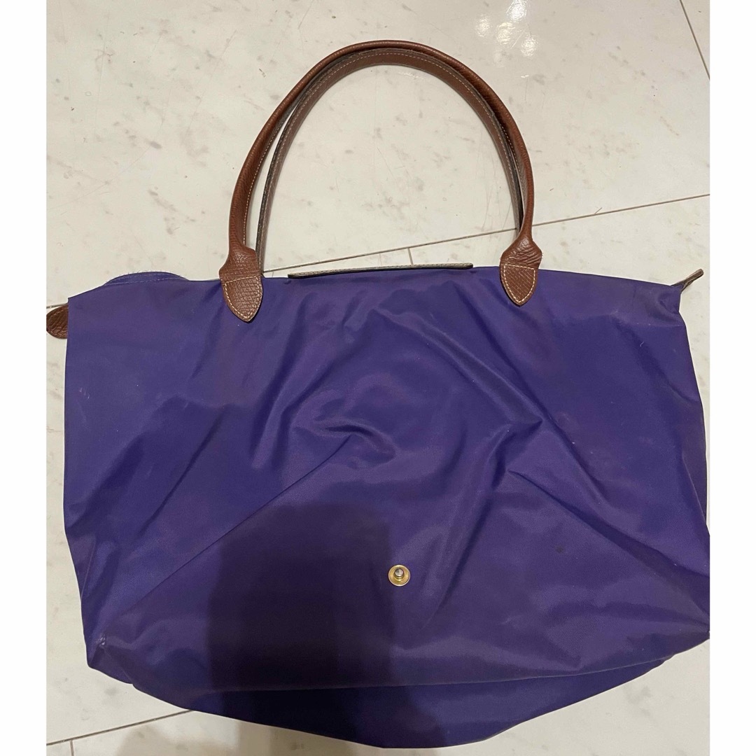 LONGCHAMP(ロンシャン)のロンシャンビニールトート バイオレット 難あり レディースのバッグ(トートバッグ)の商品写真