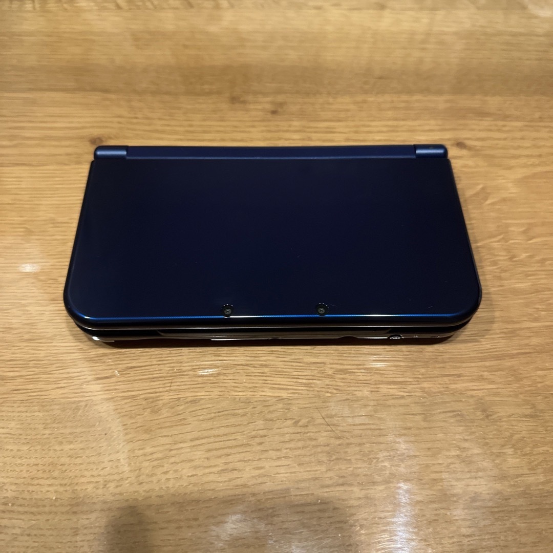 【美品】Newニンテンドー3DS LL メタリックブルー ソフト付き携帯用ゲーム機本体