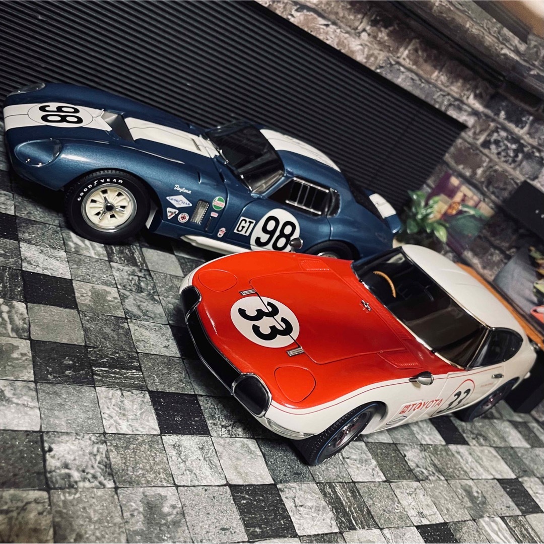 1/18 AUTOart シェルビーレーシング トヨタ 2000GT SCCA ミニカー 1/18 AUTOart シェルビーレーシング トヨタ 2000GT SCCA ミニカー
