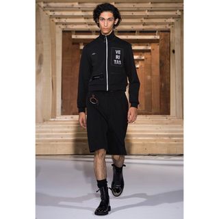 OAMC Tusk hoodie long Coat 吊る Sサイズ OAMC Tusk hoodie long Coat 吊る Sサイズ
