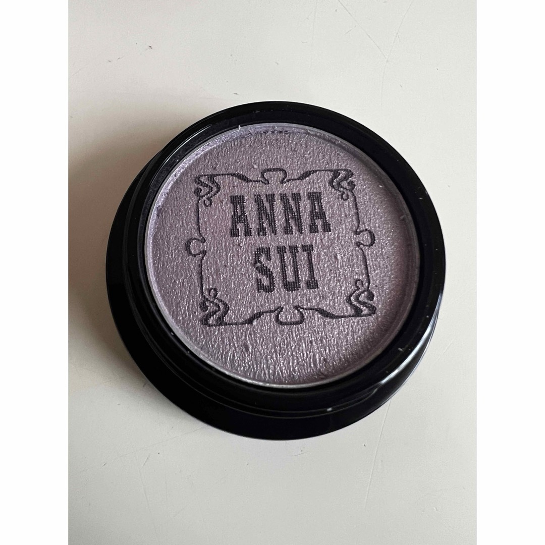 ANNA SUI(アナスイ)の定価¥2750●新品未使用●ANNA SUI アイカラー S01 アイシャドウ コスメ/美容のベースメイク/化粧品(アイシャドウ)の商品写真