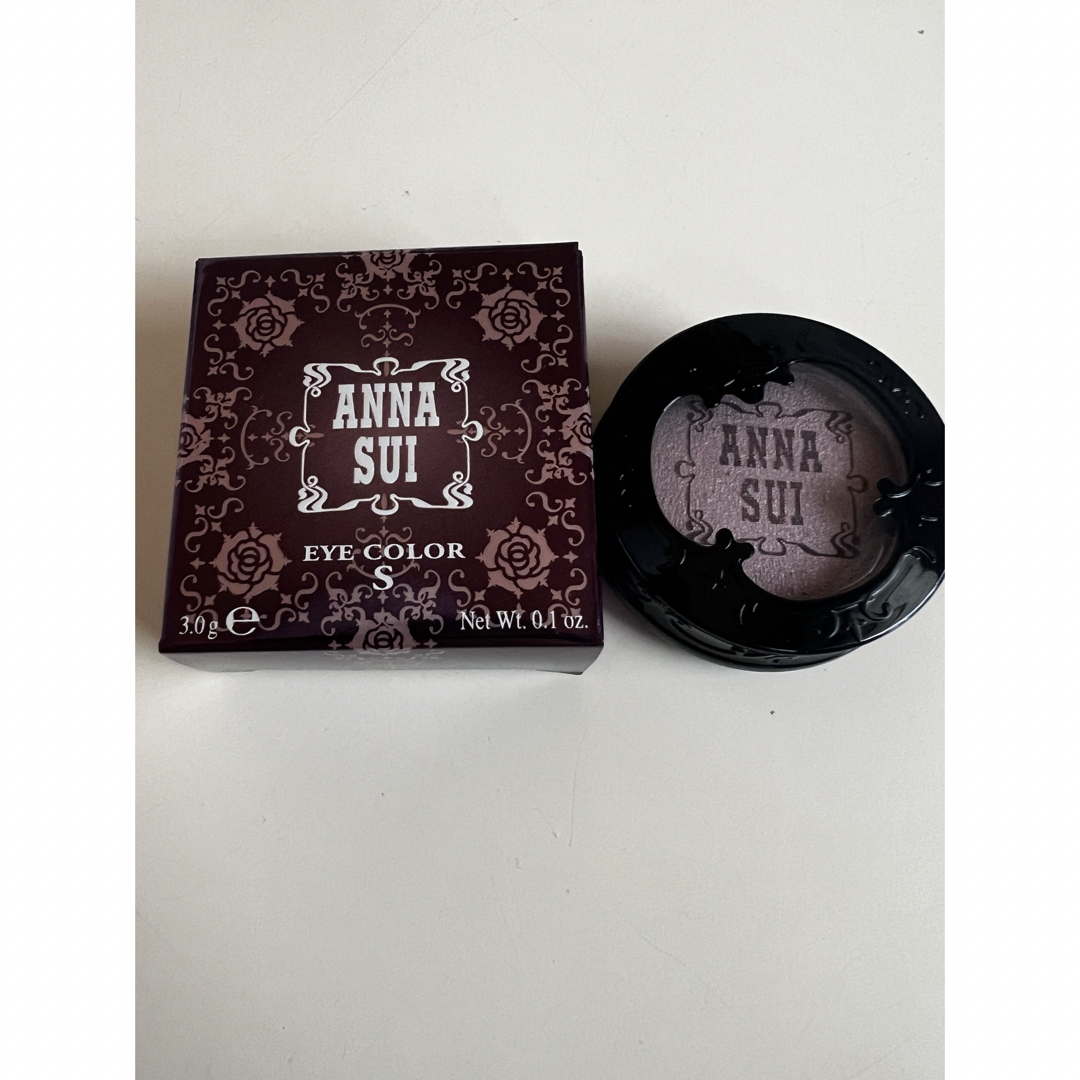 ANNA SUI(アナスイ)の定価¥2750●新品未使用●ANNA SUI アイカラー S01 アイシャドウ コスメ/美容のベースメイク/化粧品(アイシャドウ)の商品写真