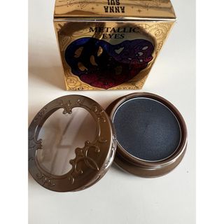 アナスイ(ANNA SUI)の定価¥2750●新品未使用●ANNA SUI メタリックアイズ 002(アイシャドウ)