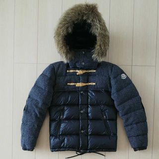 MONCLER(コーデュロイ ・ ダウンジャケット)のフリマアイテム一覧 MONCLER(コーデュロイ ・ ダウンジャケット)のフリマアイテム一覧