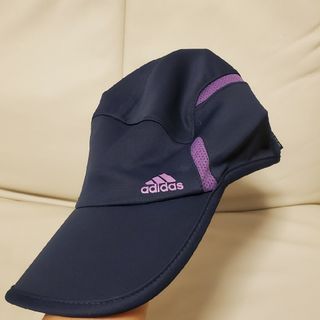 アディダス(adidas)のadidasキャップ(キャップ)