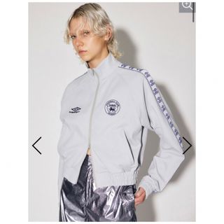 マウジー(moussy)のMOUSSY UMBRO JERSEY トップス♡グレー(その他)