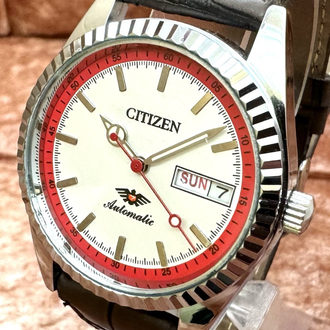 CITIZEN(シチズン)の【美品】シチズン/機械式自動巻き/ヴィンテージ/メンズ腕時計/ホワイト/レッド メンズの時計(腕時計(アナログ))の商品写真