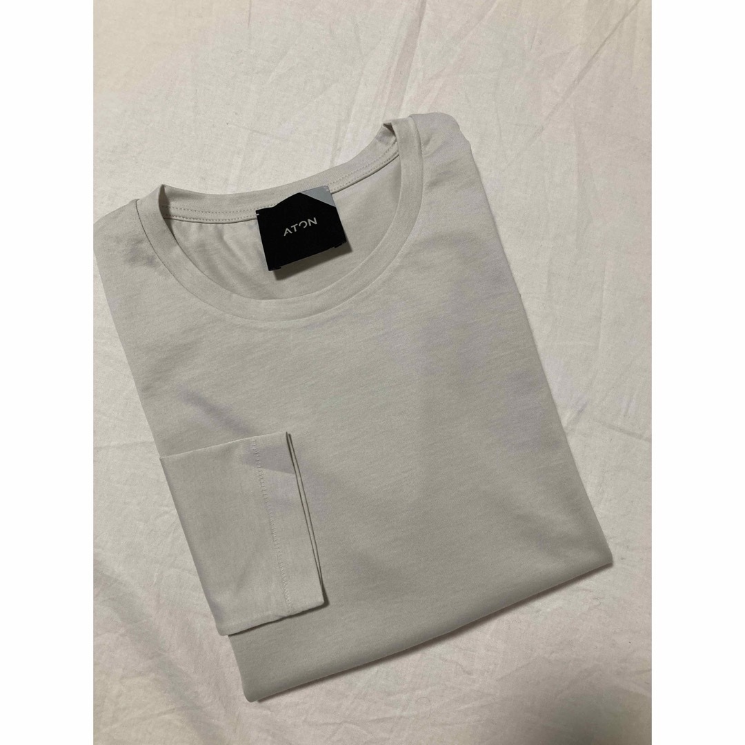 ATON(エイトン)の新品 ATON ラウンドヘム ロングスリーブ カットソー 2 レディースのトップス(Tシャツ(長袖/七分))の商品写真