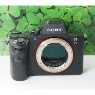 ソニー(SONY)の【美品】スマホへ転送可❤SONYα7Ⅱボディ軽くてコンパクトな憧れのフルサイズ(ミラーレス一眼)