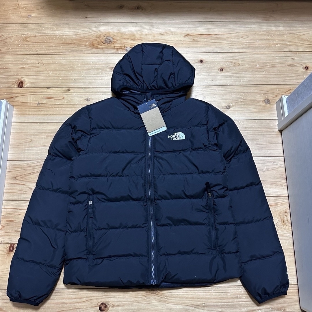 THE NORTH FACE(ザノースフェイス)の新品　ノースフェイス　ダウン　ダウンジャケット　メンズS M レディースM Ｌ レディースのジャケット/アウター(ダウンジャケット)の商品写真