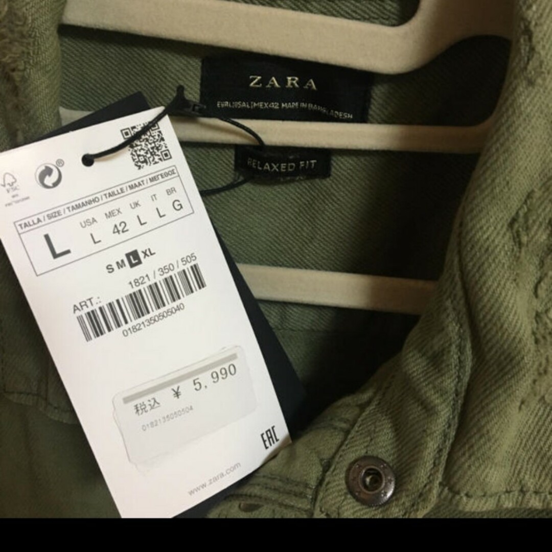ZARA(ザラ)のZARA　ダメージデニムシャツ メンズのトップス(シャツ)の商品写真