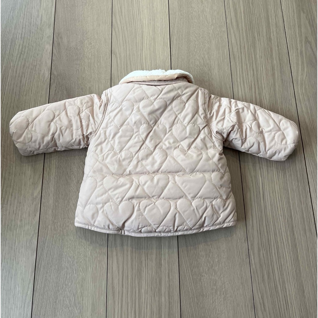 babyGAP(ベビーギャップ)のbabyGap アウター☆ベージュ 80cm キッズ/ベビー/マタニティのベビー服(~85cm)(ジャケット/コート)の商品写真