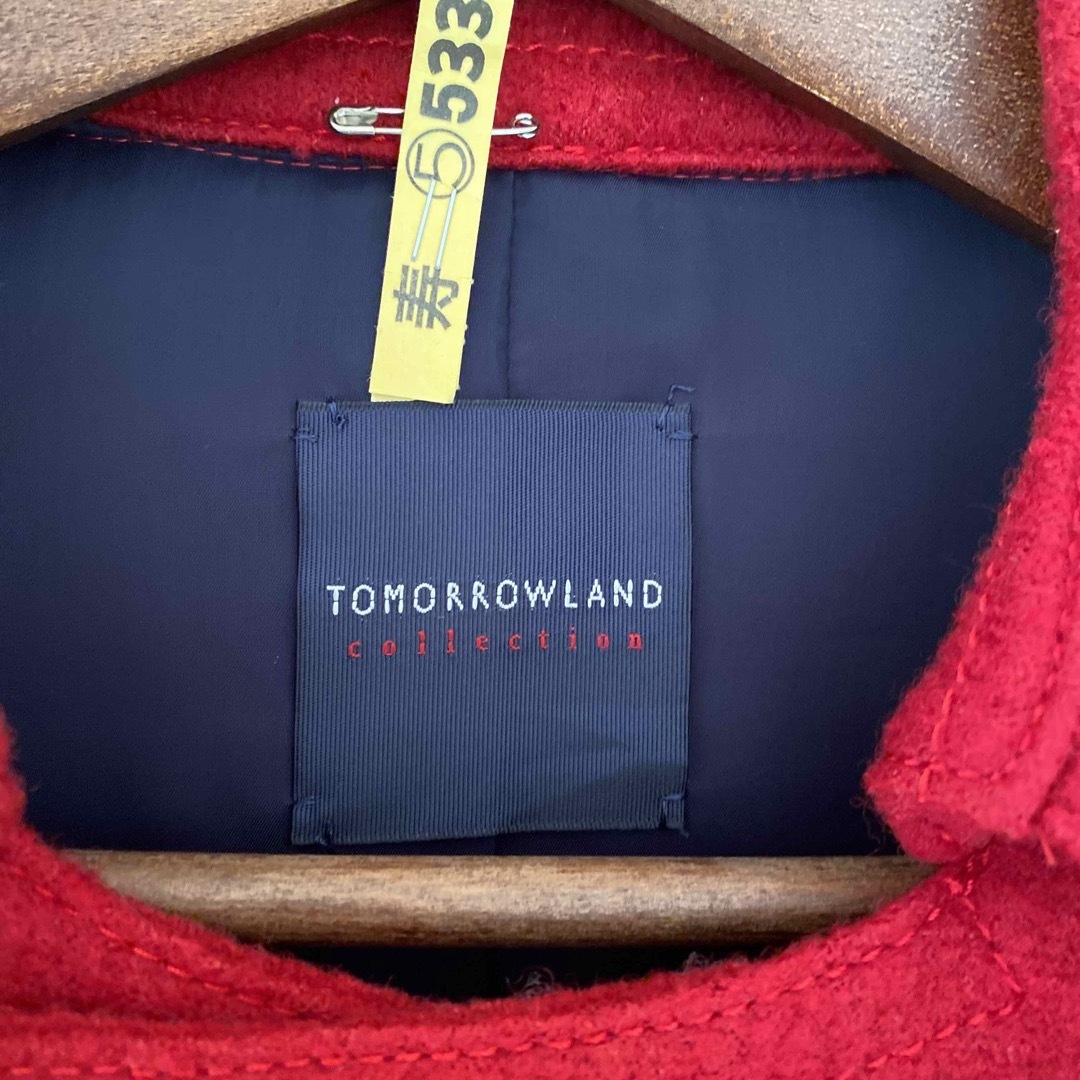 TOMORROWLAND(トゥモローランド)のTOMORROWLAND コート アウター 赤 ウール シンプル 38 日本製 レディースのジャケット/アウター(ピーコート)の商品写真