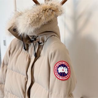 カナダグース(CANADA GOOSE)の【値下げしました】CANADA GOOSE レディース カナダグース ベージュ(ダウンジャケット)