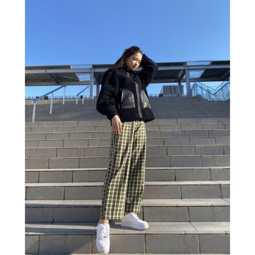 moussy(マウジー)のMOUSSY CHECK LOOSE パンツ レディースのパンツ(カジュアルパンツ)の商品写真