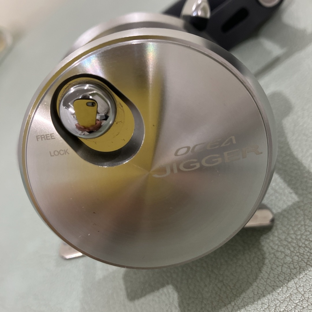 シマノ SHIMANO 21オシアジガー 1500XG 右ハンドル 043764 シマノ SHIMANO 21オシアジガー 1500XG 右ハンドル 043764