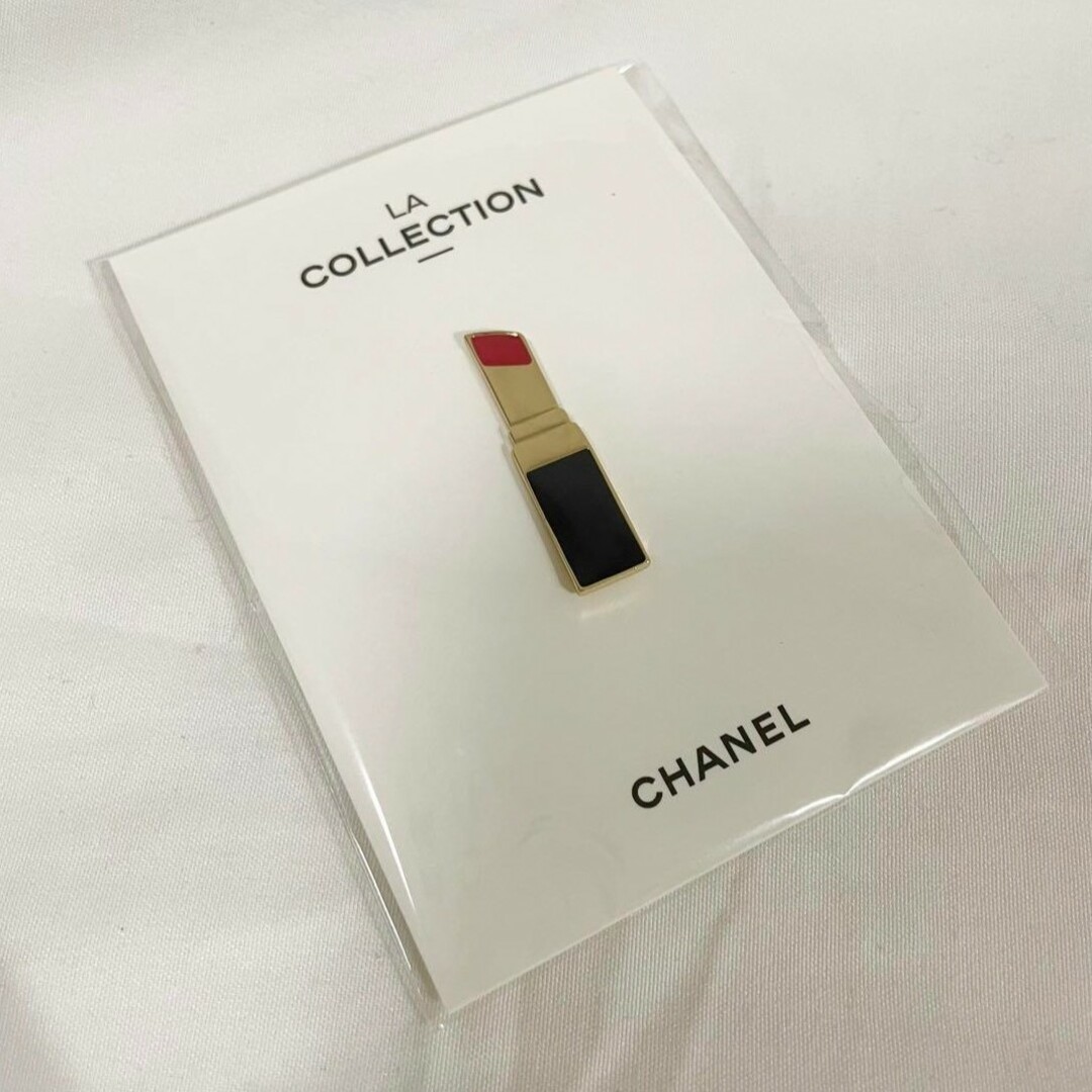 CHANEL(シャネル)のCHANEL ノベルティ バッジ レディースのアクセサリー(その他)の商品写真