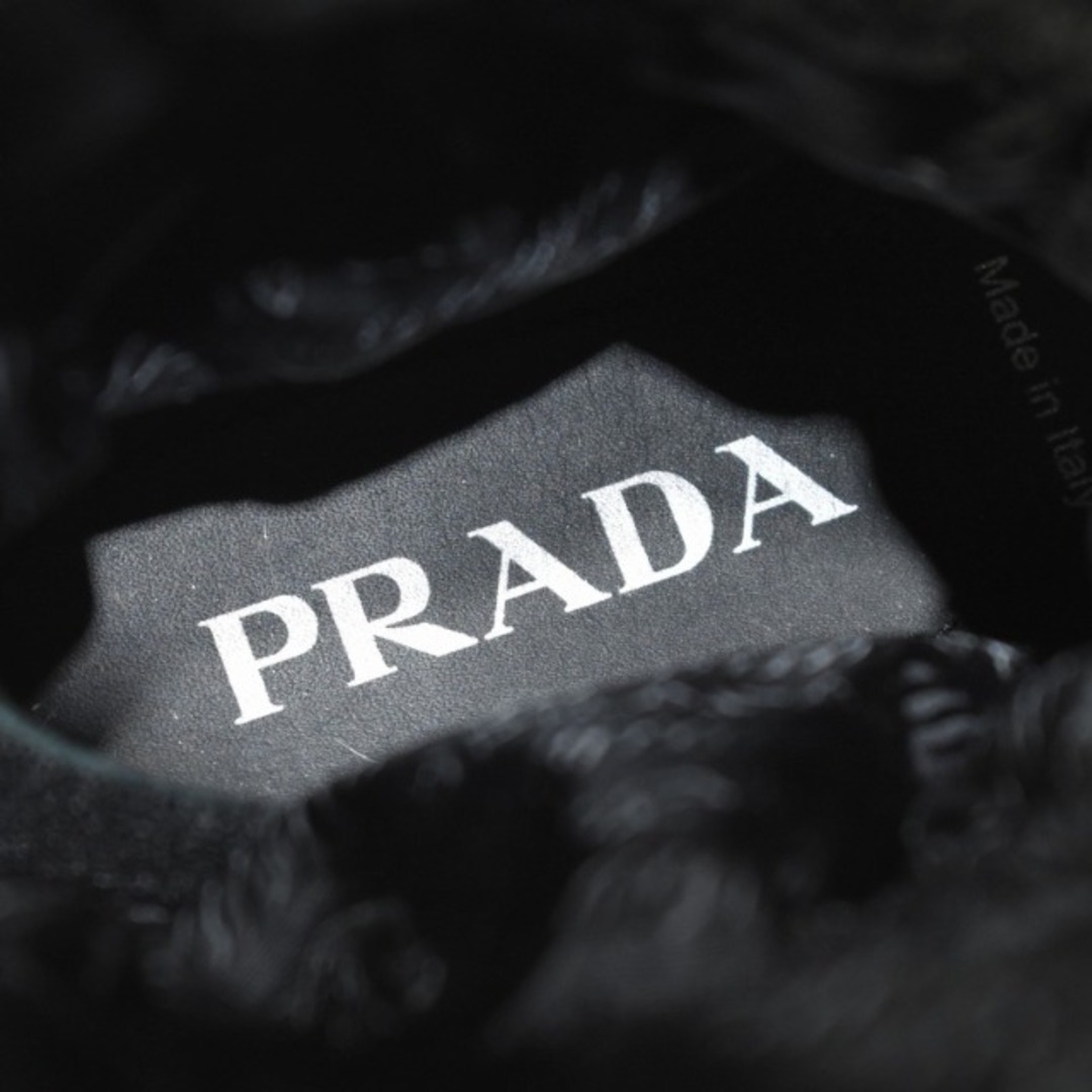 PRADA(プラダ)のプラダ RE-NYLON パテッドナイロン ブーツ 中綿 35 黒 1U686M レディースの靴/シューズ(ブーツ)の商品写真