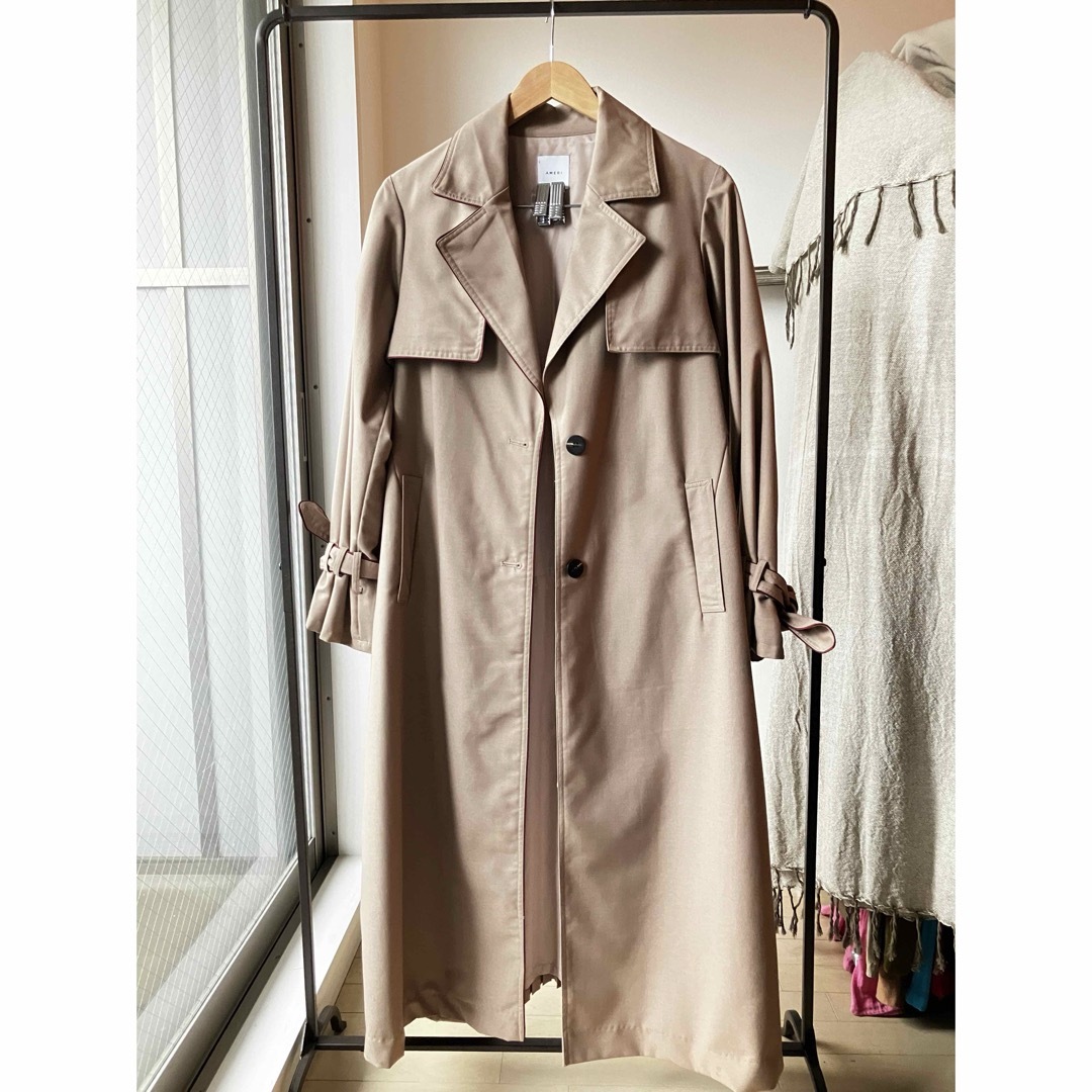 Ameri VINTAGE(アメリヴィンテージ)のSTUDIOUS別注 BACK PLEATS LAYERED COATセット レディースのジャケット/アウター(ロングコート)の商品写真