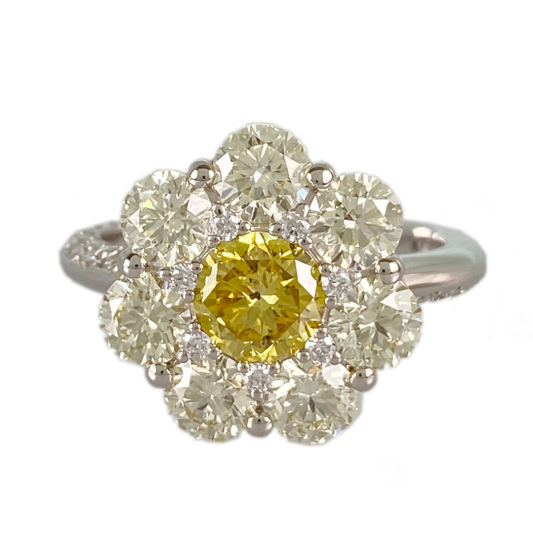 リング Pt900 ダイヤモンド ファンシーヴィヴィッドイエロー ダイヤモンド 13号(53) レディースのアクセサリー(リング(指輪))の商品写真