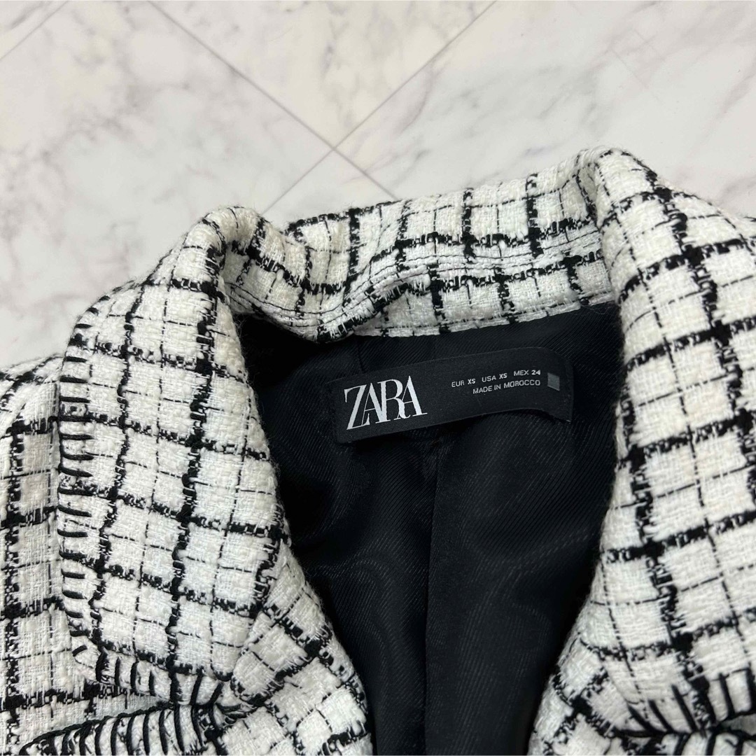 ZARA(ザラ)のZARA ツイードジャケット レディースのジャケット/アウター(テーラードジャケット)の商品写真