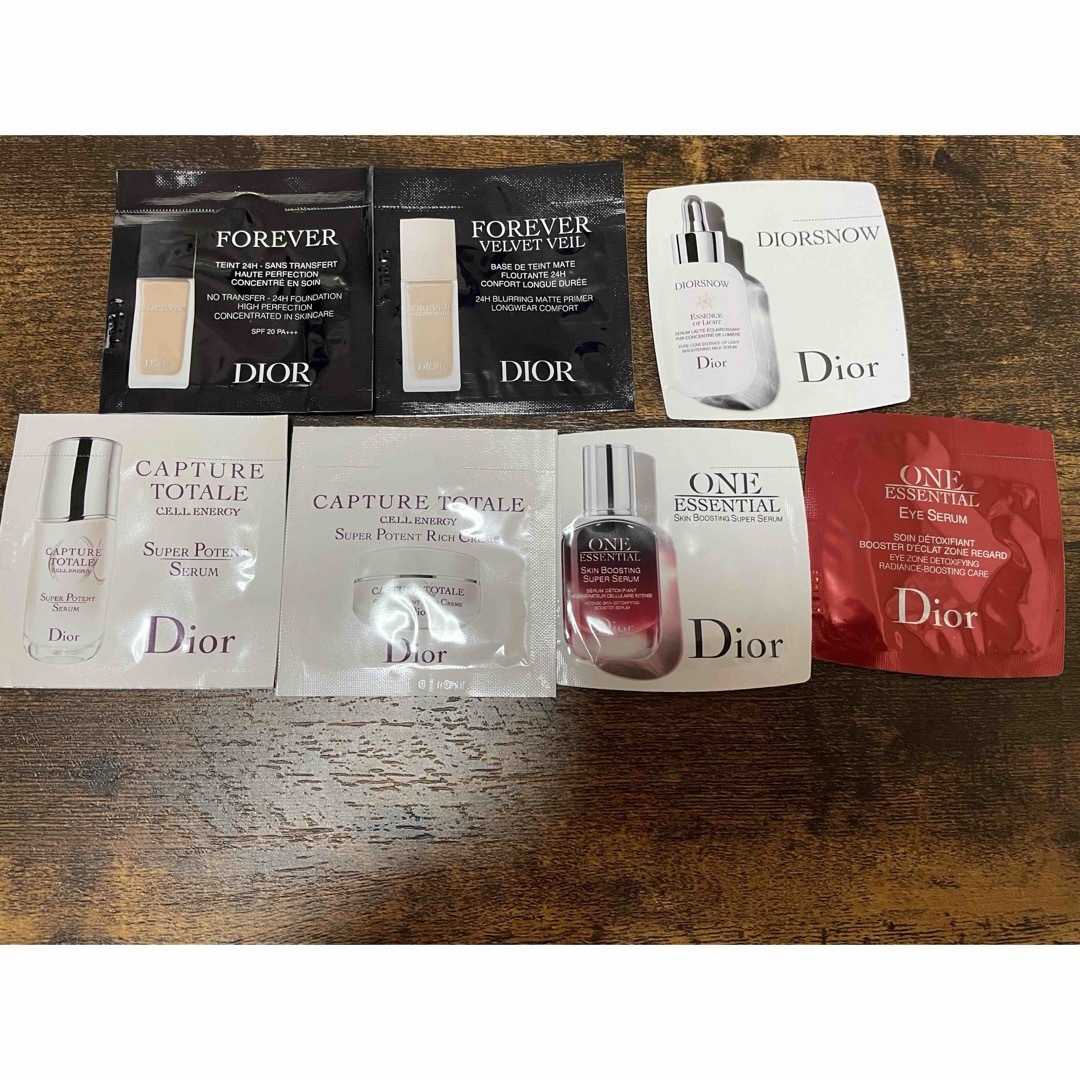 Christian Dior(クリスチャンディオール)のDIOR サンプル コスメ/美容のキット/セット(サンプル/トライアルキット)の商品写真