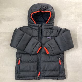 パタゴニア(patagonia)のPatagoniaパタゴニア　ダウン　キッズXS(ジャケット/上着)