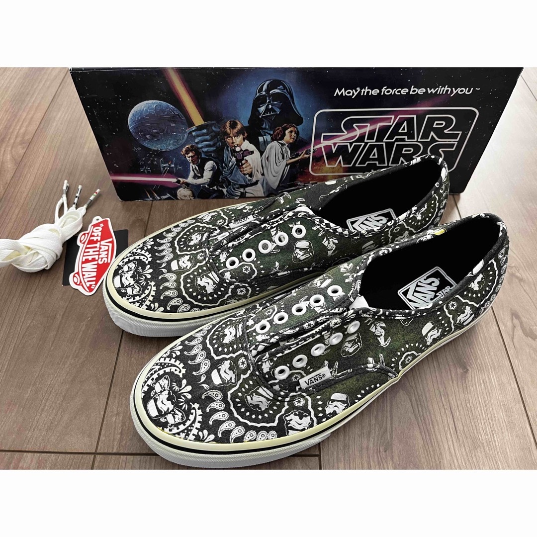 VANS バンズ　STARWARS 限定　オーセンティック　28cm黒x白サイズ