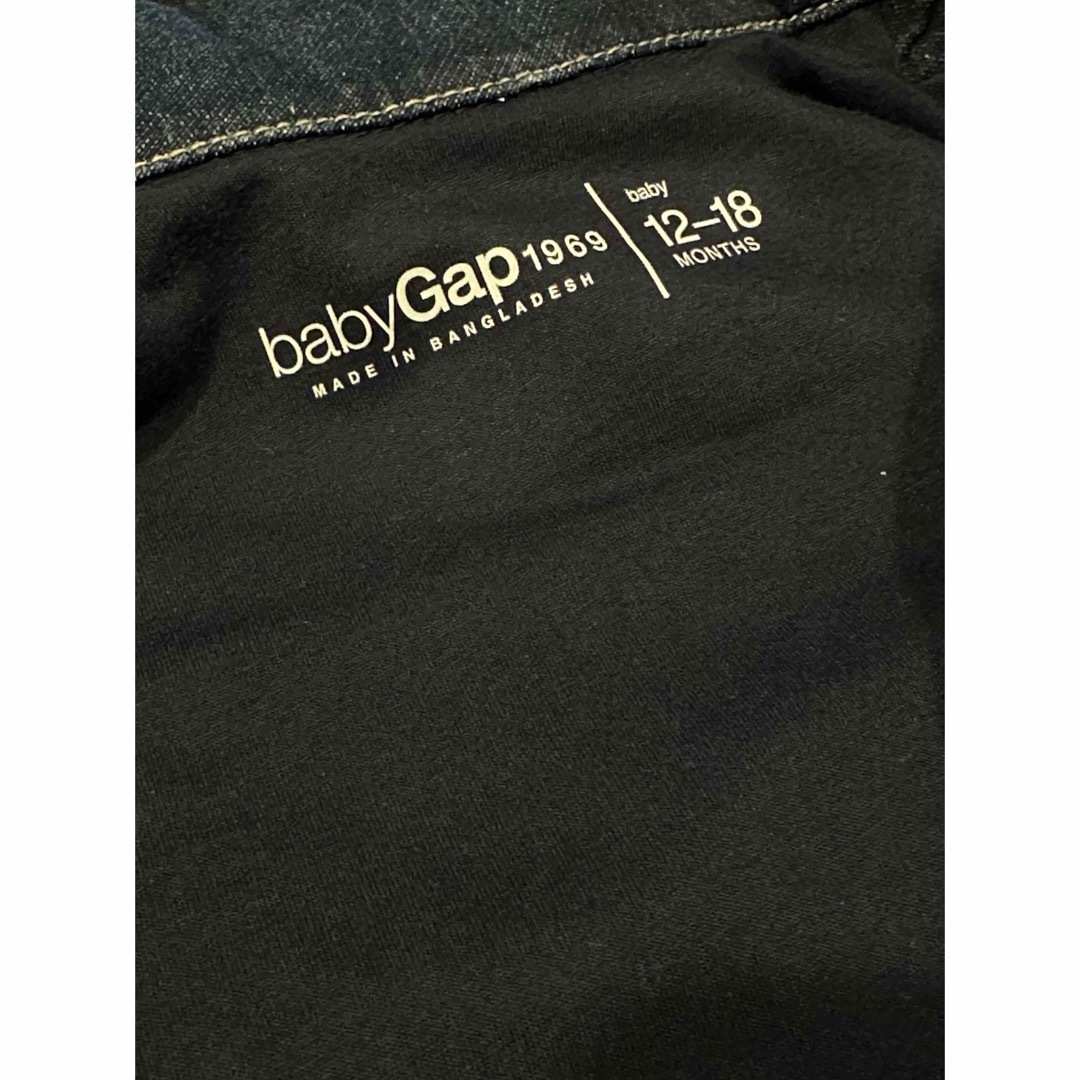 babyGAP(ベビーギャップ)のGジャン　アウター　12-18months 80㎝　GAP デニム キッズ/ベビー/マタニティのベビー服(~85cm)(ジャケット/コート)の商品写真