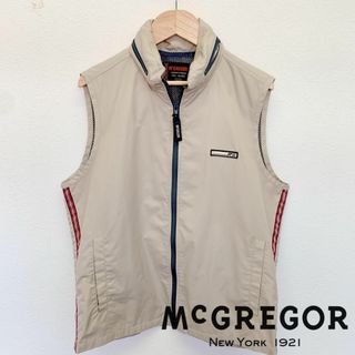 2899 極美品 McGREGOR  キッズ ベスト フード付き 160