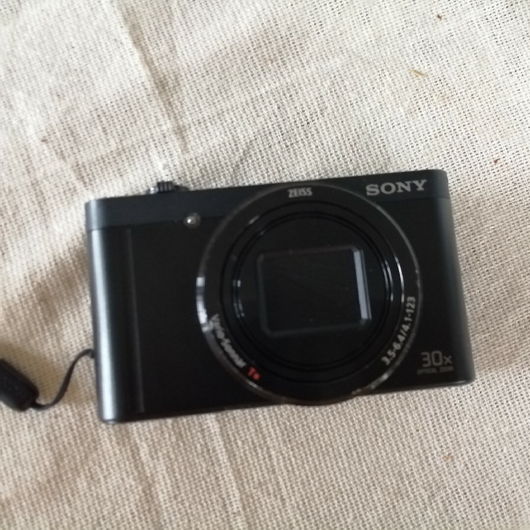 SONY(ソニー)のSONY Cyber-Shot WX DSC-WX500(B) スマホ/家電/カメラのカメラ(コンパクトデジタルカメラ)の商品写真