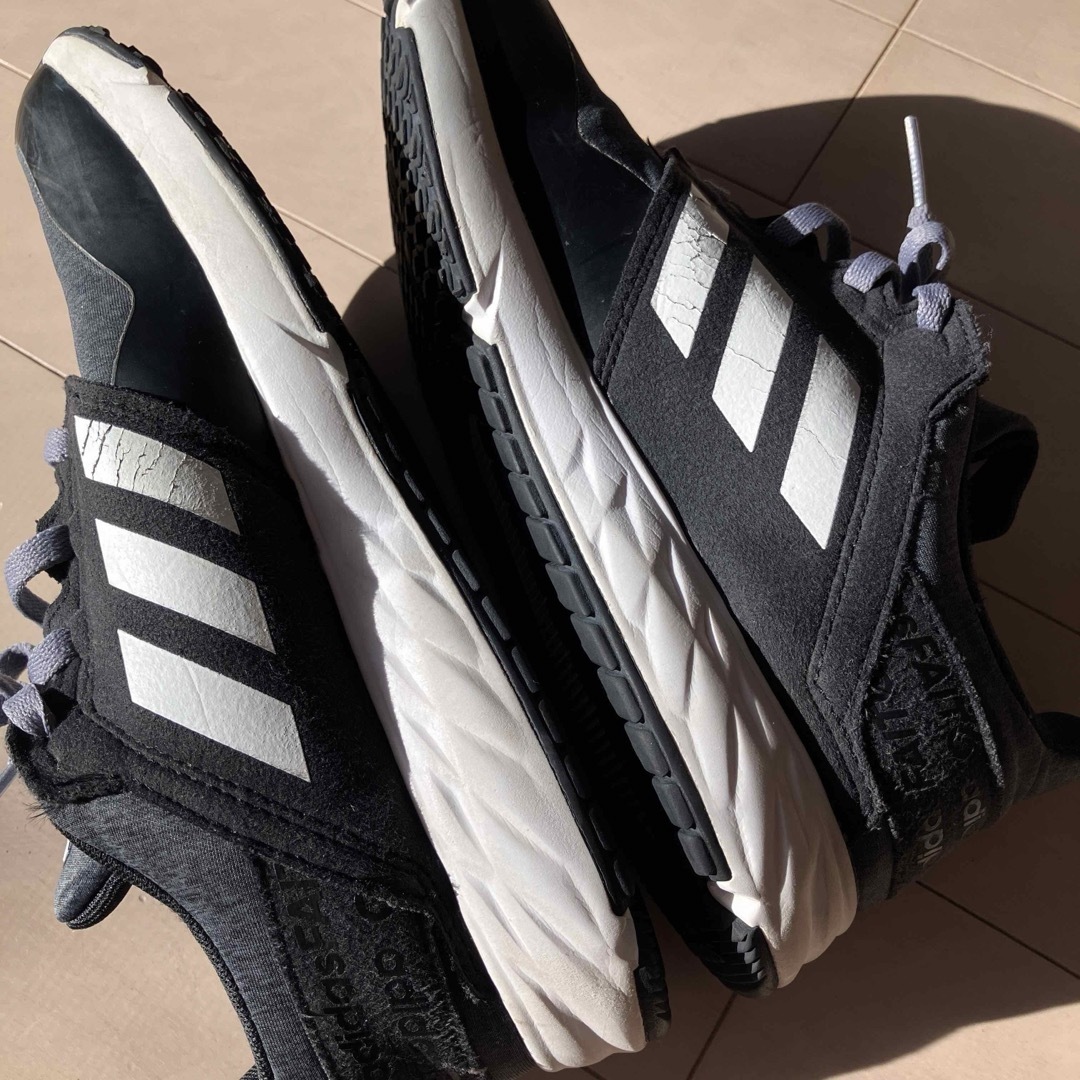 adidas(アディダス)の★さやねぇ様専用 キッズ/ベビー/マタニティのキッズ靴/シューズ(15cm~)(スニーカー)の商品写真