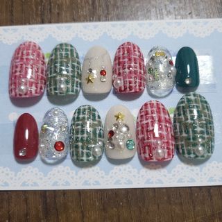 No.945♡ネイルチップ　冬ネイル　クリスマスネイル　レッド　グリーン