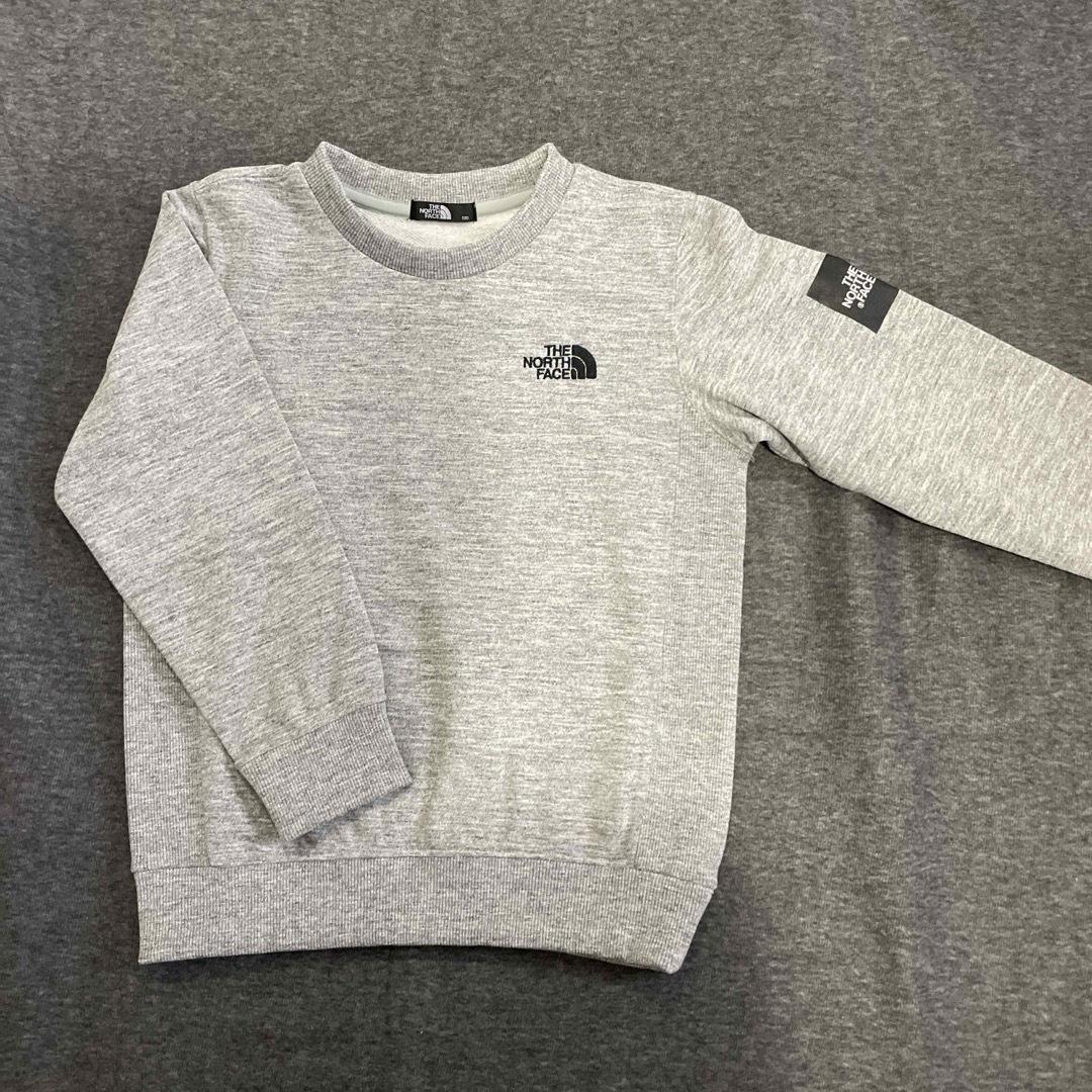 THE NORTH FACE(ザノースフェイス)のノースフェイスキッズスウェット　130cm キッズ/ベビー/マタニティのキッズ服男の子用(90cm~)(その他)の商品写真