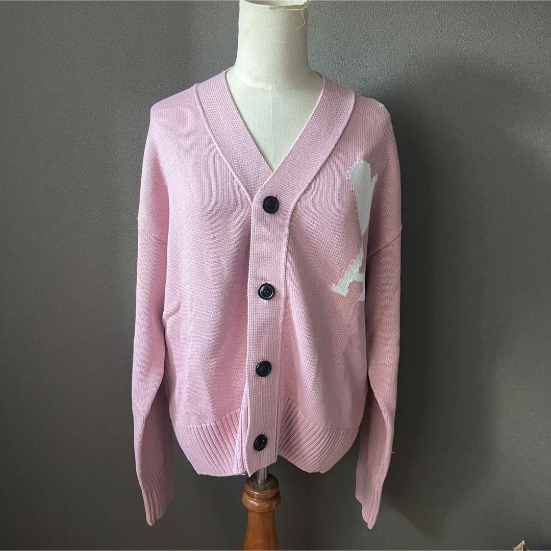 AMI PARIS アミパリス ピンクウールカーディガン 新品 AMI PARIS アミパリス ピンクウールカーディガン 新品