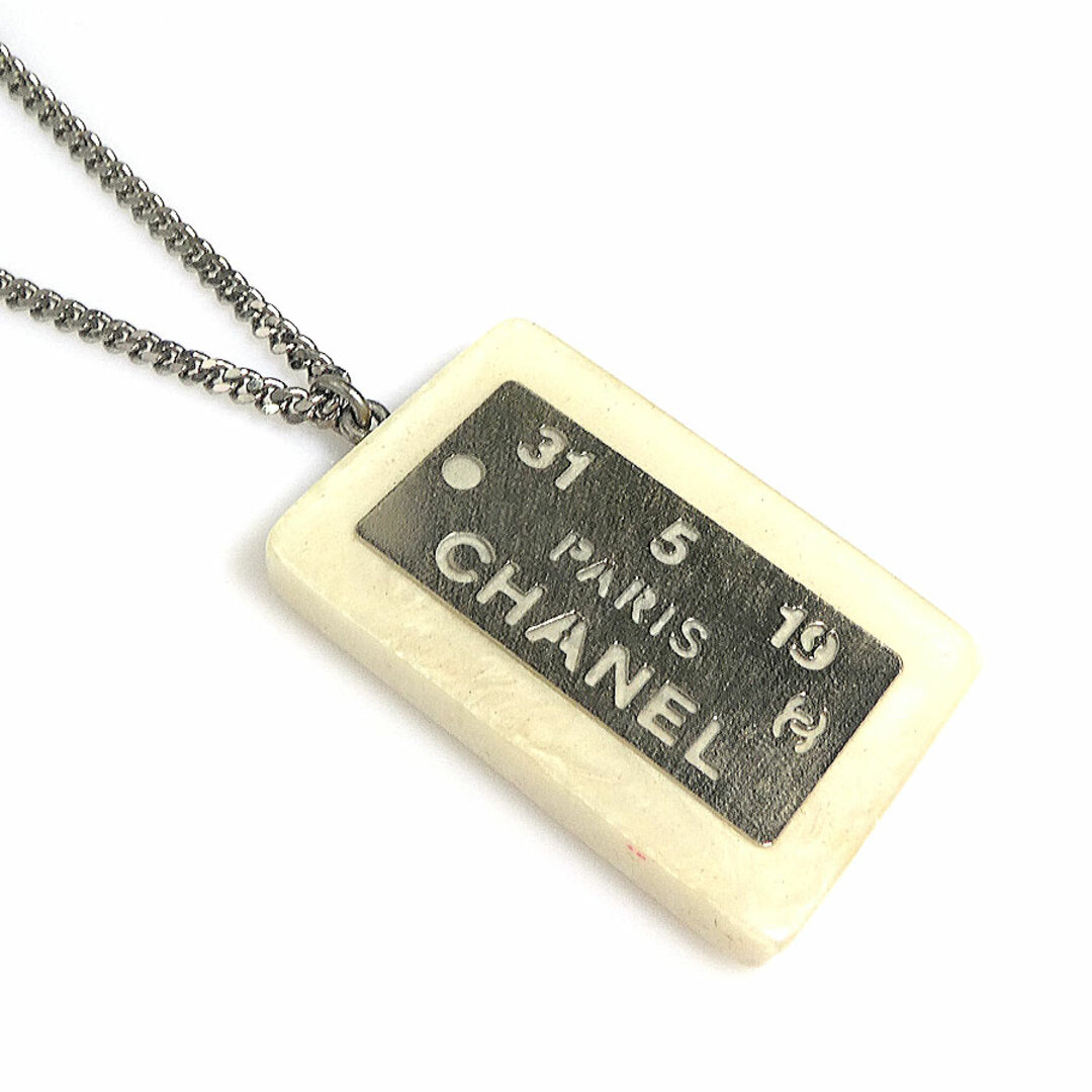 シャネル CHANEL ネックレス レジン/メタル オフホワイト/シルバー レディース 送料無料 e57576a商品状態