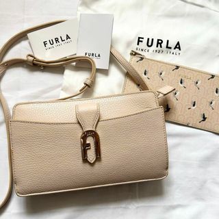 フルラ(Furla)の✨新品未使用✨FURLA ショルダーバッグ　レザー　ベージュ　SOFIA(ショルダーバッグ)