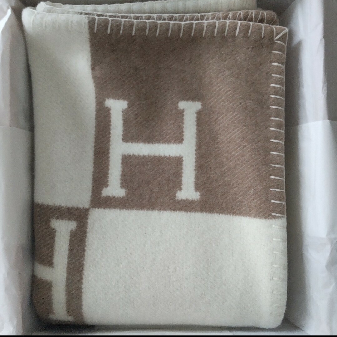 HERMES - HERMES アヴァロンブランケット タグ付き新品未使用品 HERMES - HERMES アヴァロンブランケット タグ付き新品未使用品