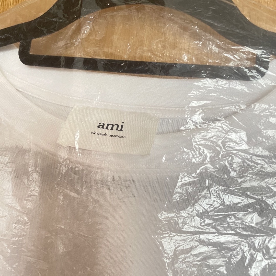 ami(アミ)のアミパリス　Tシャツ　即購入OK タイムセール メンズのトップス(Tシャツ/カットソー(半袖/袖なし))の商品写真